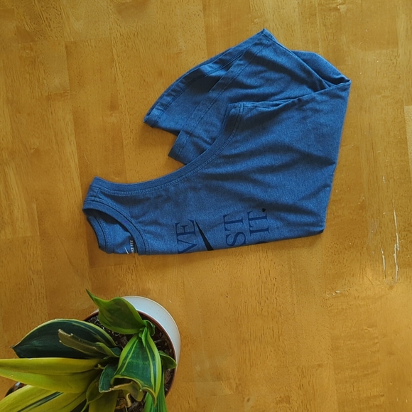 New condition Nike athletic tank - Picture 4 of 4